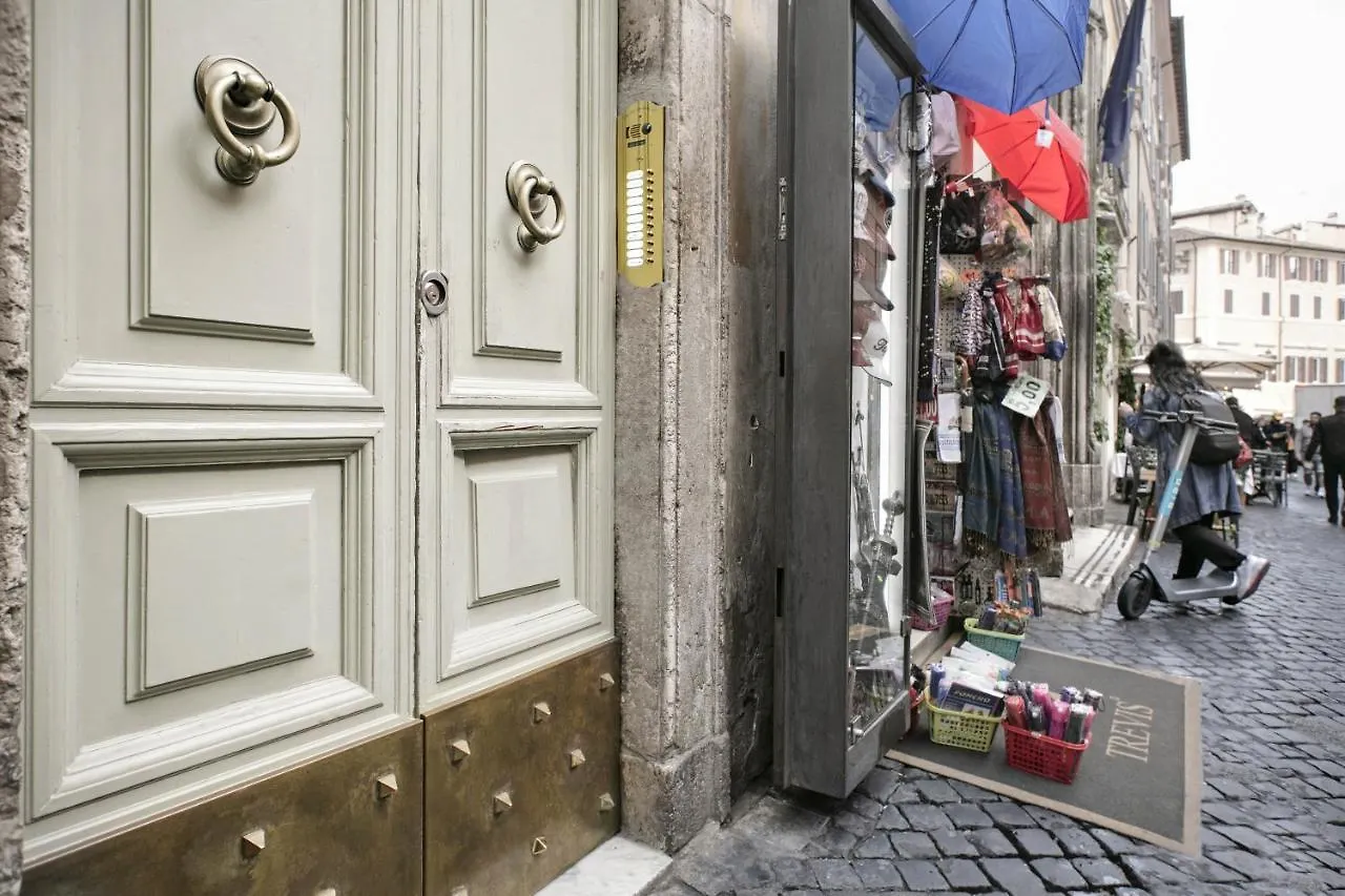 Trevi Fountain Apartment Rom 0*,  Italien